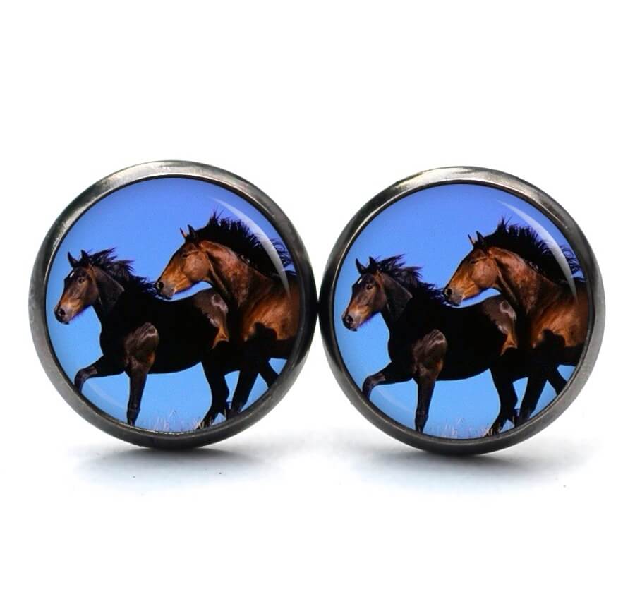 Ohrstecker, Ohrhänger, Clipse & Druckknopf – Motiv zwei Pferde beim rennen – Schmuck aus Edelstahl Ohrstecker, Ohrhänger, Clipse & Druckknopf – Motiv zwei Pferde beim rennen – Schmuck aus Edelstahl