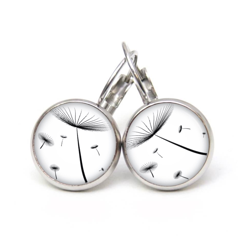 Ohrstecker, Ohrhänger, Clipse & Druckknopf – Motiv zarte Pusteblume weiß – Schmuck aus Edelstahl Ohrstecker, Ohrhänger, Clipse & Druckknopf – Motiv zarte Pusteblume weiß – Schmuck aus Edelstahl