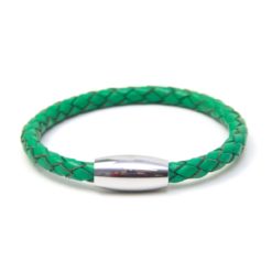 Grünes Lederarmband mit Magnetverschluss