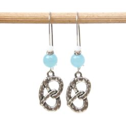 Brezel Oktoberfest Ohrringe mit blauer Perle