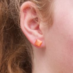 Mini Quadratische Cateye Ohrstecker hell orange - Edelstahl