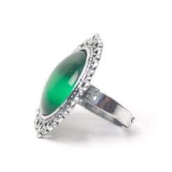 Großer Vintage Cateye Ring in smaragd grün