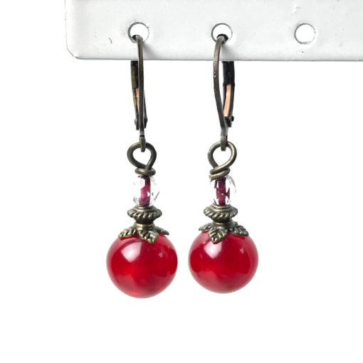 Ohrringe aus Bronze mit rubin rot glänzender Polaris Perle