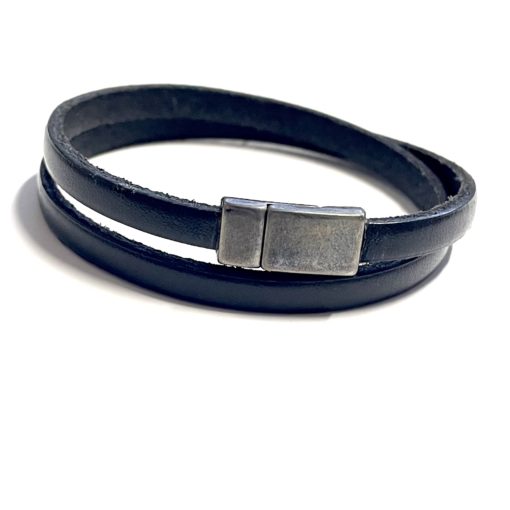 Doppelt gewickeltes flaches Lederarmband schwarz mit Edelstahl Magnetverschluss
