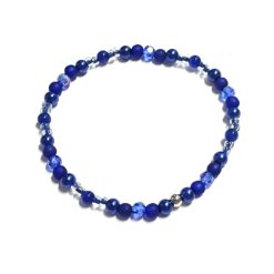 Zartes Perlenarmband mit dunkelblauen Perlen - Gummiband