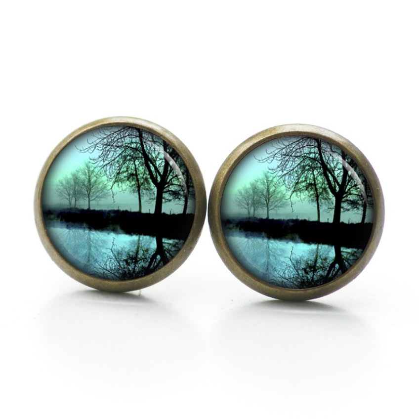 Ohrstecker, Ohrhänger, Clipse & Druckknopf – Motiv mystische türkise Landschaft – Schmuck aus Edelstahl Ohrstecker, Ohrhänger, Clipse & Druckknopf – Motiv mystische türkise Landschaft – Schmuck aus Edelstahl