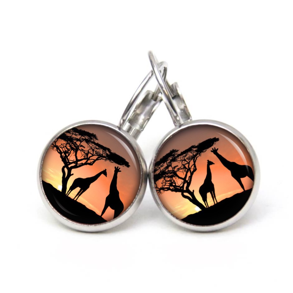 Ohrstecker, Ohrhänger, Clipse & Druckknopf – Motiv Giraffen in Afrika – Schmuck aus Edelstahl Ohrstecker, Ohrhänger, Clipse & Druckknopf – Motiv Giraffen in Afrika – Schmuck aus Edelstahl