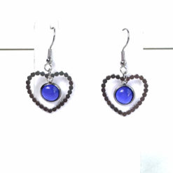 Herz Ohrhänger mit Perle Blauviolett Edelstahl  – Statement Ohrringe | Handmade Just Trisha | Geschenkidee & Wunschfarbe