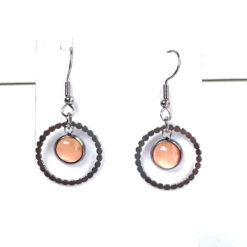 Runde Ohrhänger mit Perle Apricot Edelstahl  – Statement Ohrringe | Handmade Just Trisha | Geschenkidee & Wunschfarbe
