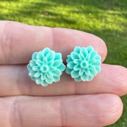 Chrysanthemen Ohrstecker in Mintgrün