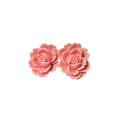 Große Rosen Ohrstecker Apricot – handmade von Just Trisha. Blumenohrringe aus Edelstahl. Romantischer Schmuck. Versandkostenfrei ab 30EUR.