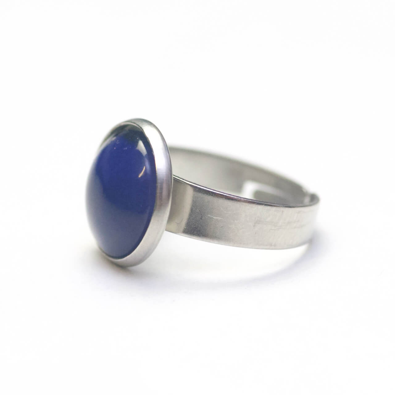 Handbemalter Ring Dunkelblau schimmernd – verstellbarer Edelstahl Ring Handbemalter Ring Dunkelblau schimmernd – verstellbarer Edelstahl Ring