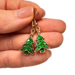 Tannenbaum Ohrhänger in Grün Gold – weihnachtlicher Schmuck aus Edelstahl Tannenbaum Ohrhänger in Grün Gold – weihnachtlicher Schmuck aus Edelstahl